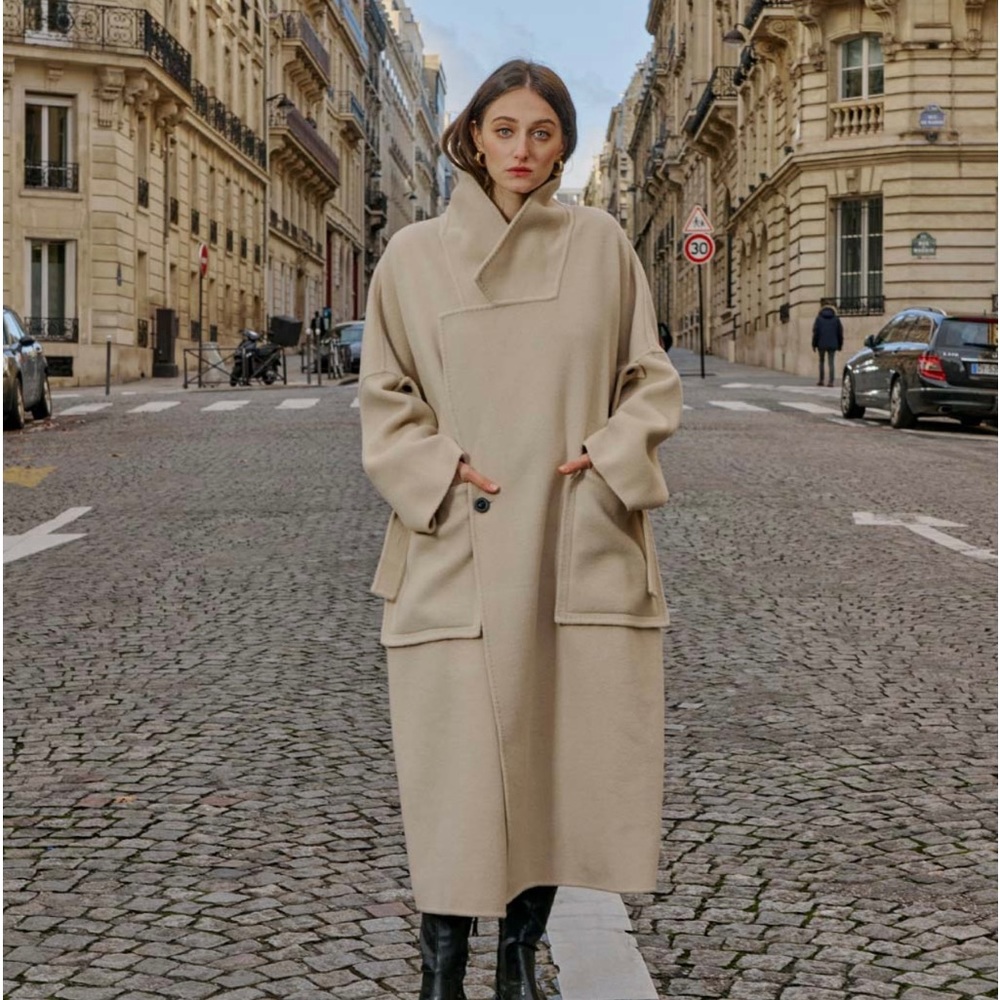 NWT Lattelier Oversized 100% Wool Coat Size XL - Beige